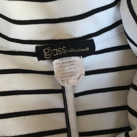 Ivory Black Stripe Blazer, size S - Picture 4 of 5